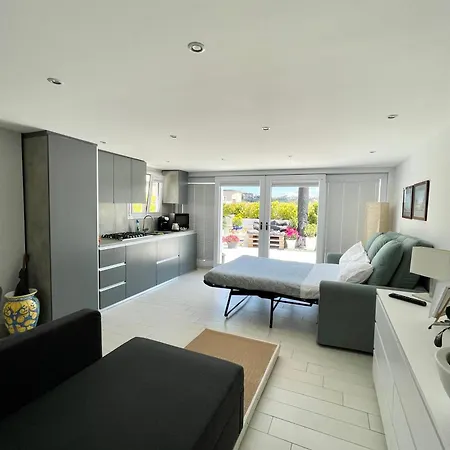 Terrazza Iaia Ferienhaus *